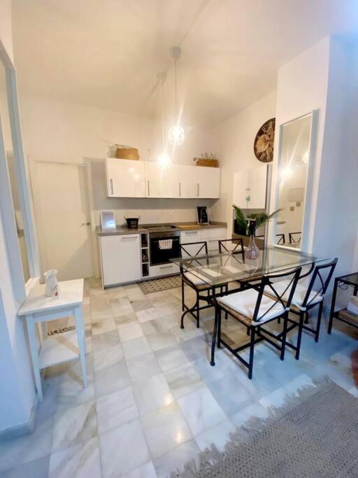 Apartamento En Calle Regla Sanz Sevilla Kültér fotó